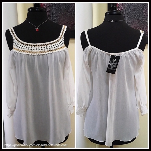 MADISON PAIGE WHITE GAUZE COLD SHOULDER TUNIC TOP - Picture 2 of 7